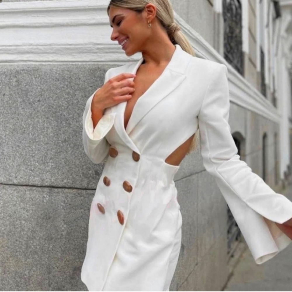NWT- Zara ecru (off white) bloggers fave! Blazer back vent jumpsuit/romper.